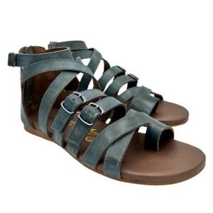 New Sandal Named Blair By Naughty Monkey Sz 10 Multi Strap Teal Adjustable NWOB